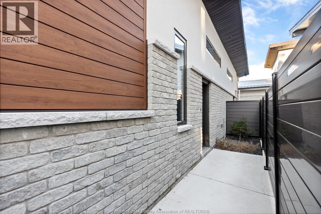 1825 Edgemore Unit# 2 Property Photo 2