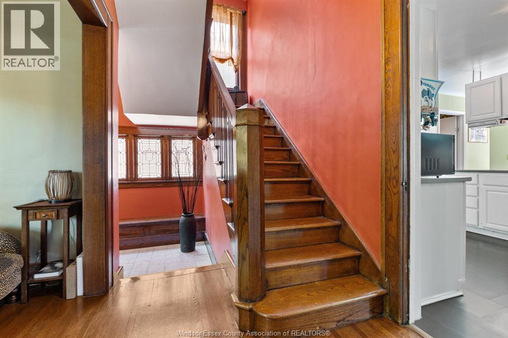 858 Chilver Property Photo 16