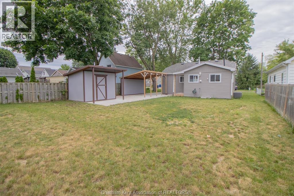 35 Berry Street Property Photo 6