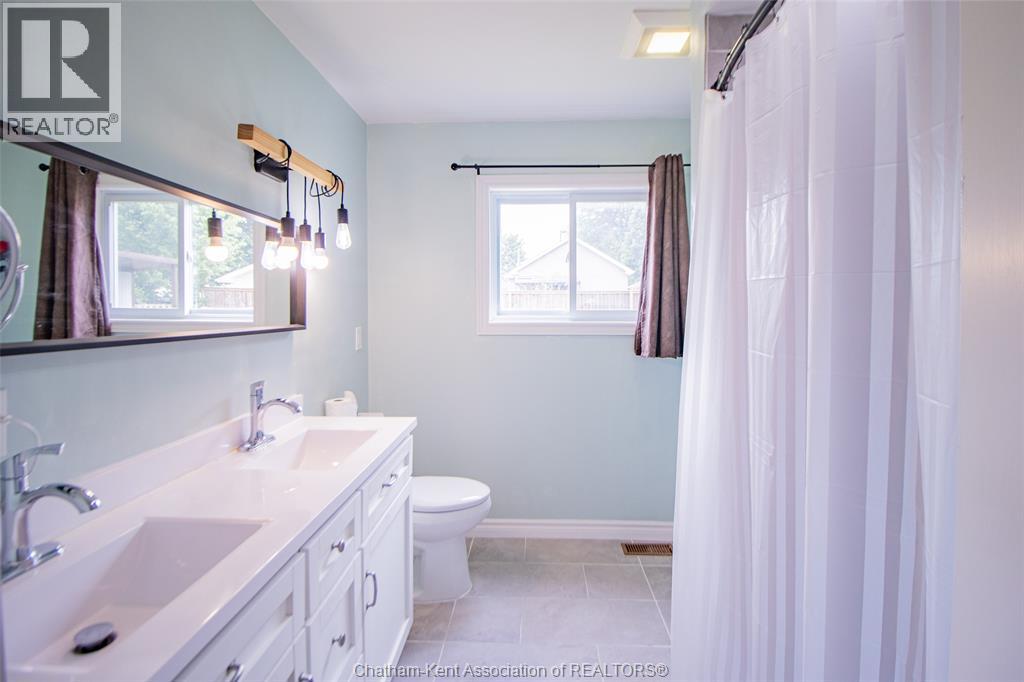 35 Berry Street Property Photo 10