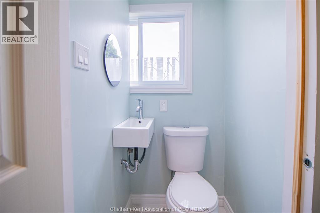 35 Berry Street Property Photo 12