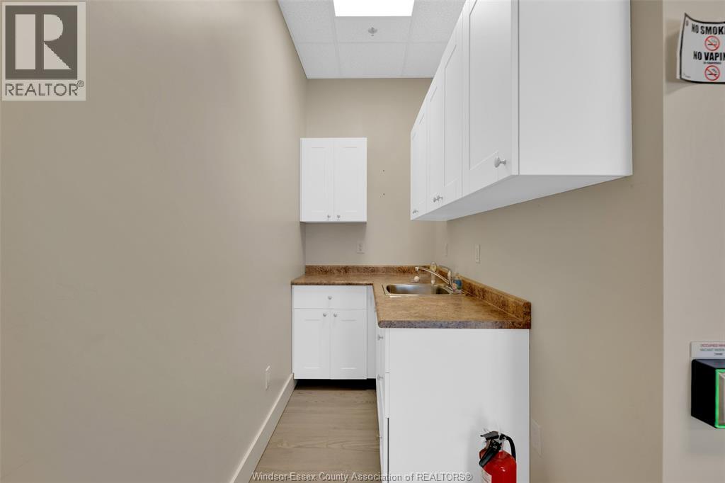 1030 Walker Road Property Photo 5