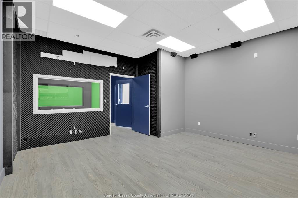 1030 Walker Road Property Photo 14