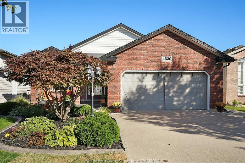 4530 Sassafras Property Photo 3