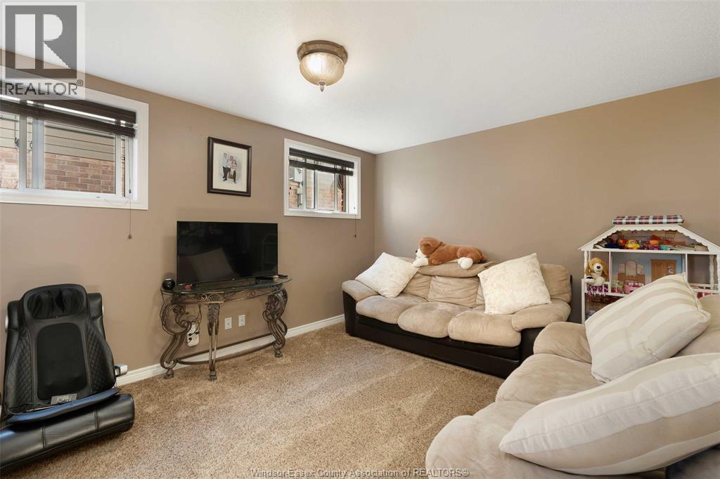 4530 Sassafras Property Photo 22