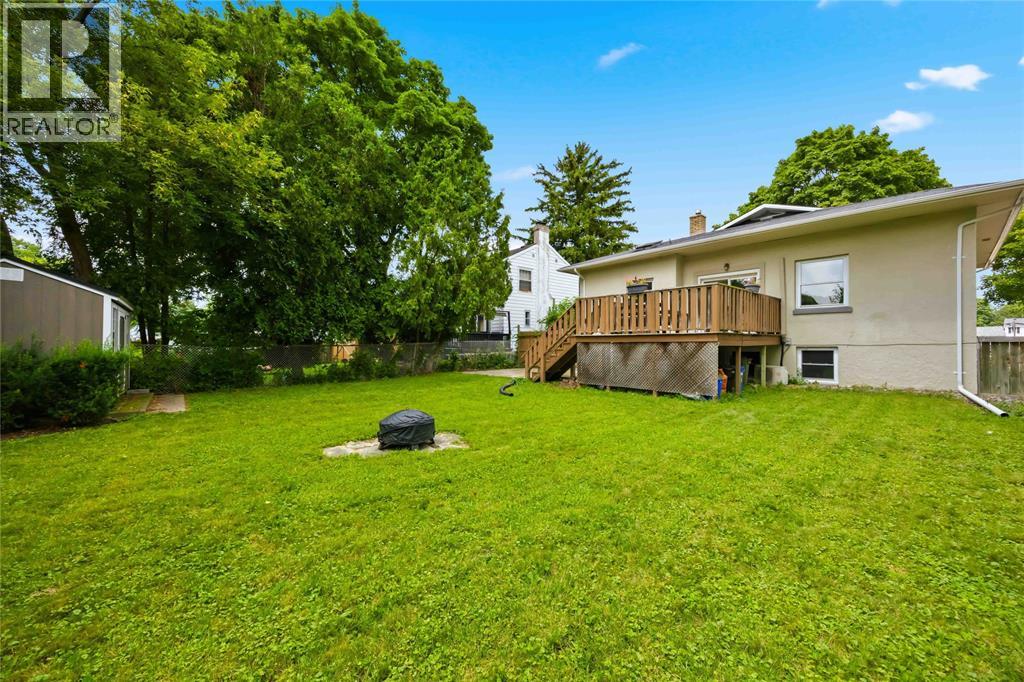 751 Ross Avenue Property Photo 9