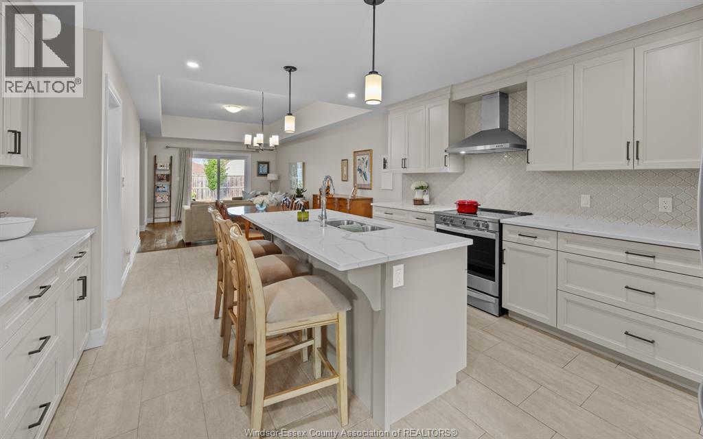 213 Meadowview Property Photo 6