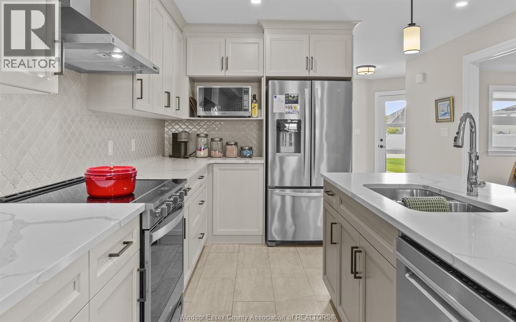 213 Meadowview Property Photo 9