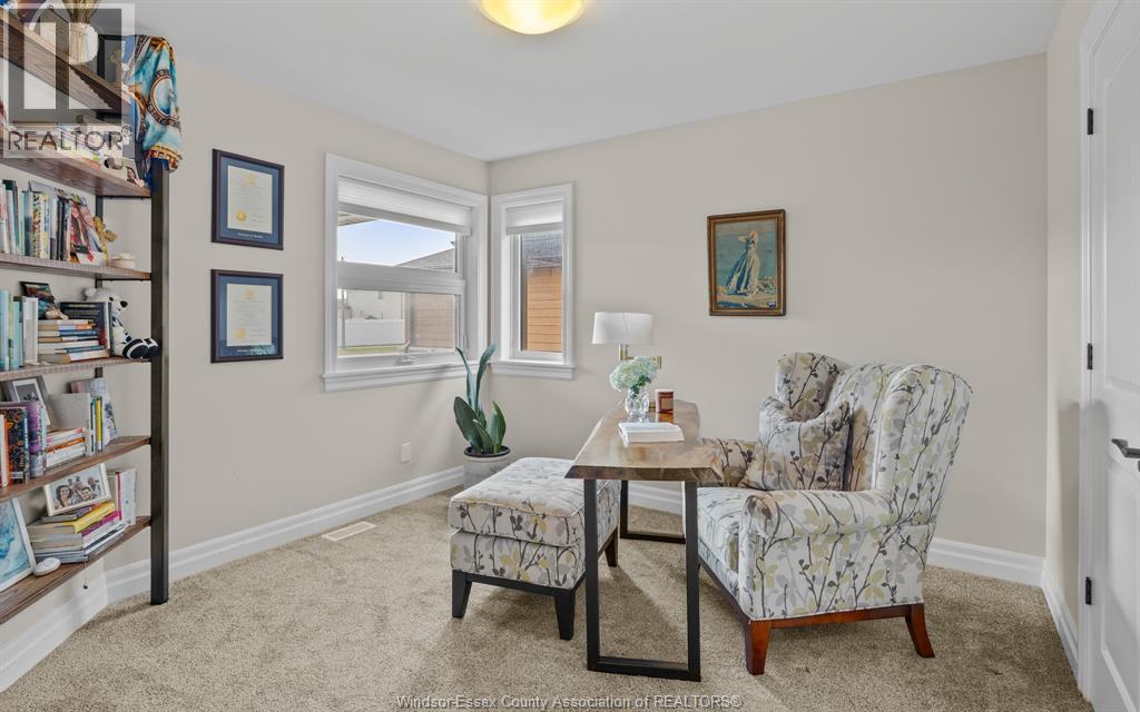 213 Meadowview Property Photo 12