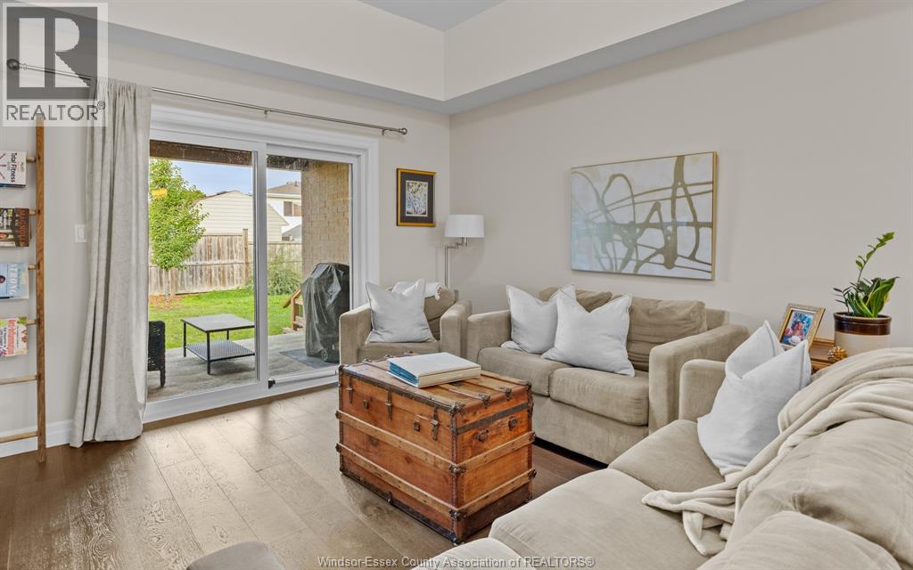 213 Meadowview Property Photo 17