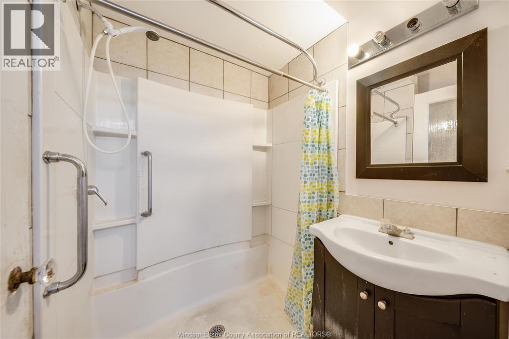 801 Victoria Avenue Property Photo 45