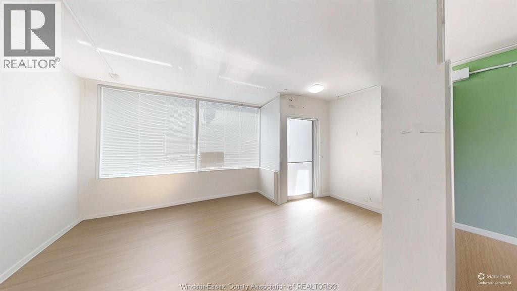 5540 Wyandotte Street East Property Photo 7