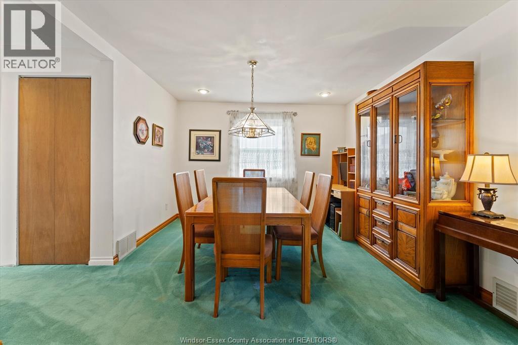 146 Park Street Property Photo 6