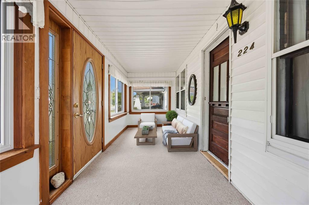 224 Shepherd Street Property Photo 8