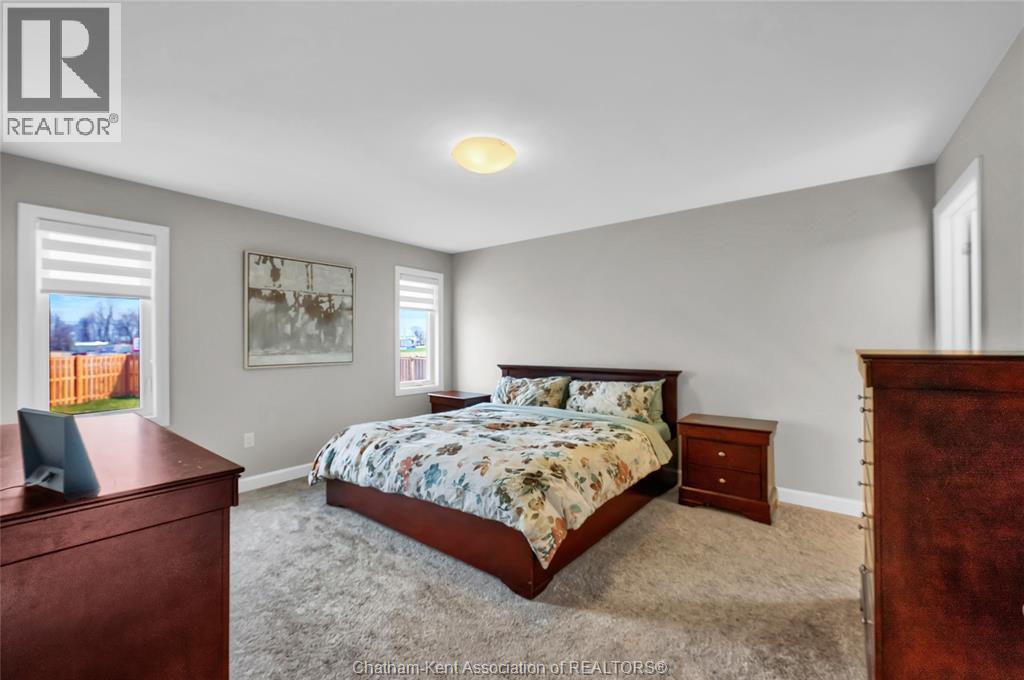 62 Moonstone Crescent Property Photo 20