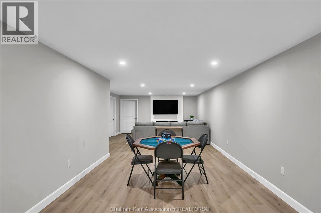 62 Moonstone Crescent Property Photo 33