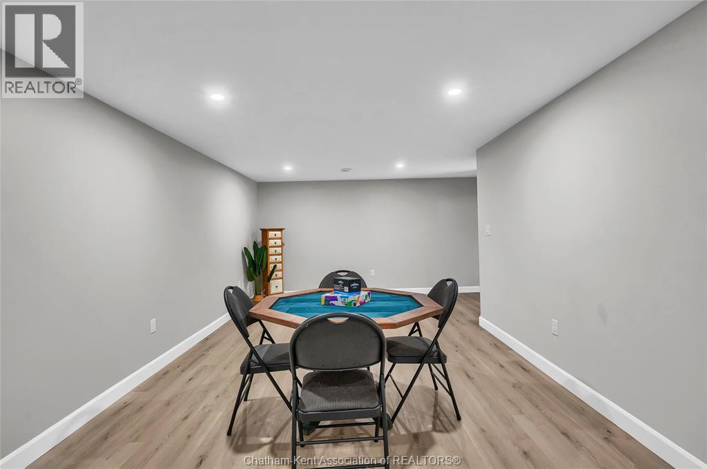 62 Moonstone Crescent Property Photo 34