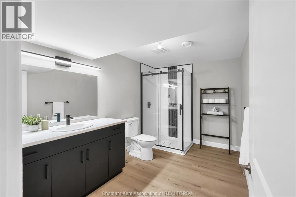 62 Moonstone Crescent Property Photo 35