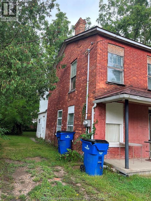 181-183 Wellington Street East Property Photo 3