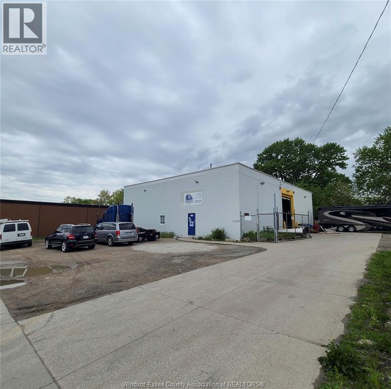 1125 Crawford Avenue Property Photo 1