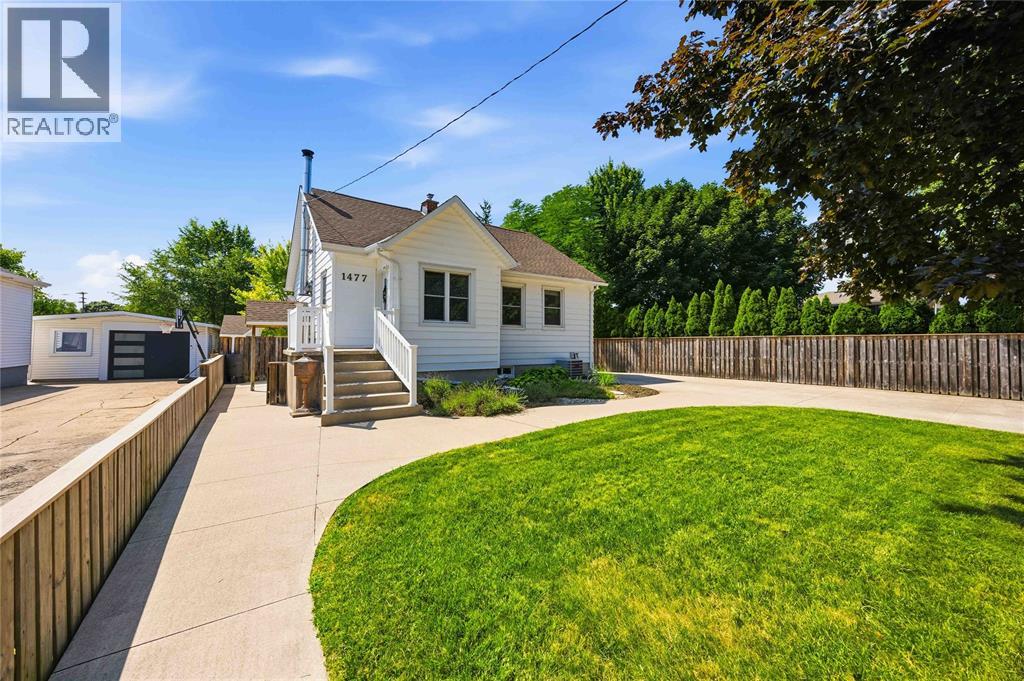 1477 Baxter Avenue Property Photo 5