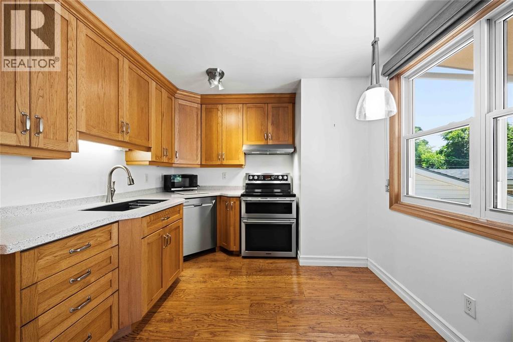 1477 Baxter Avenue Property Photo 15