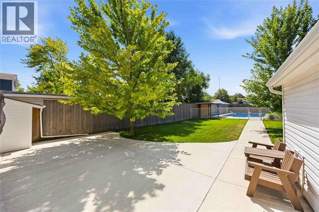 1477 Baxter Avenue Property Photo 37