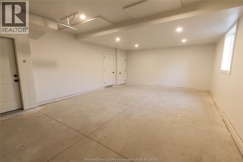 333 Bouffard Unit# 2 Property Photo 3