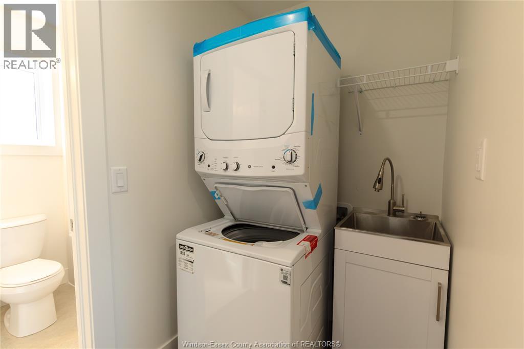 333 Bouffard Unit# 2 Property Photo 12