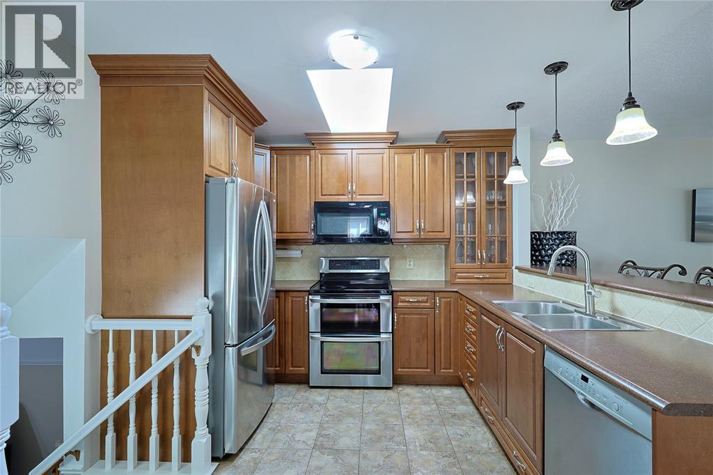 1234 Thistledown Avenue Property Photo 9