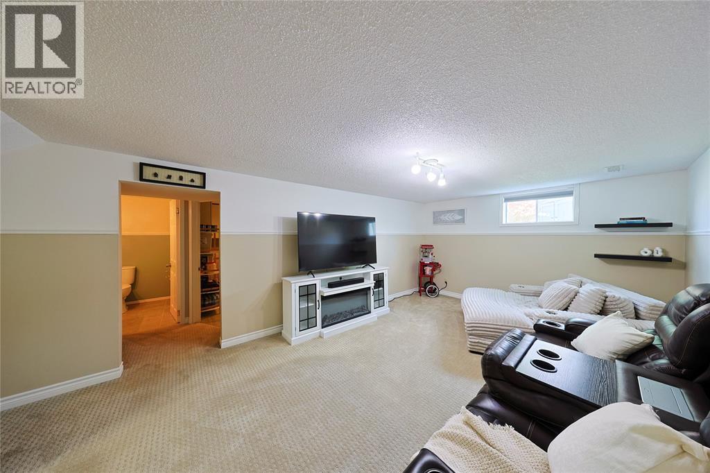 1234 Thistledown Avenue Property Photo 20