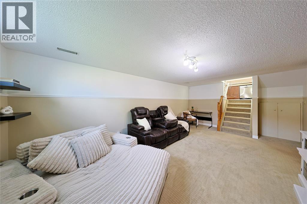 1234 Thistledown Avenue Property Photo 22
