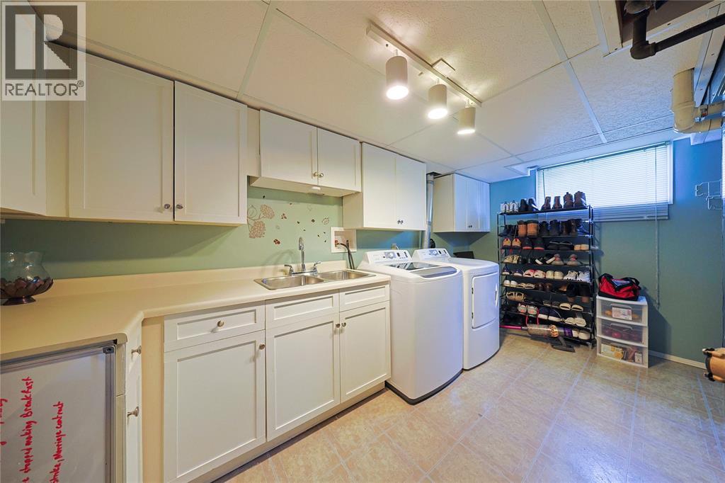 1234 Thistledown Avenue Property Photo 24