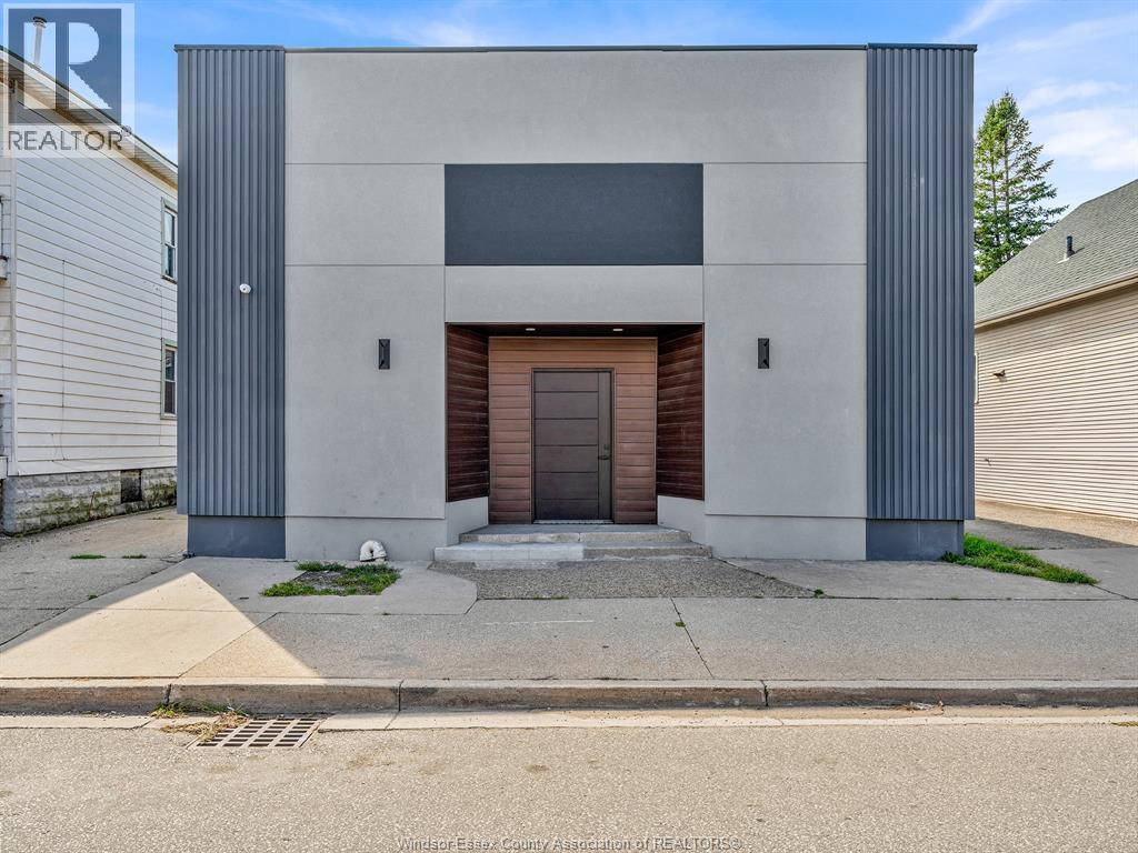 1623 Drouillard Property Photo 1