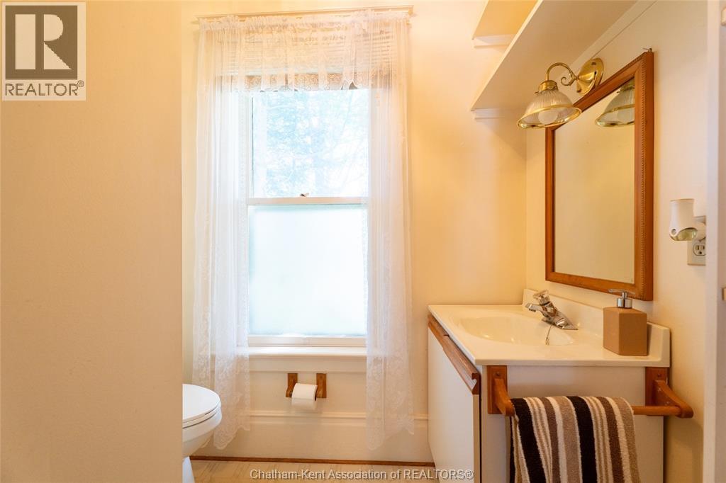 802 Elgin Street Property Photo 28
