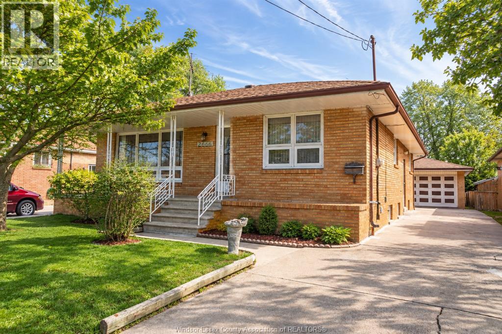 2666 Jos St. Louis Property Photo 1