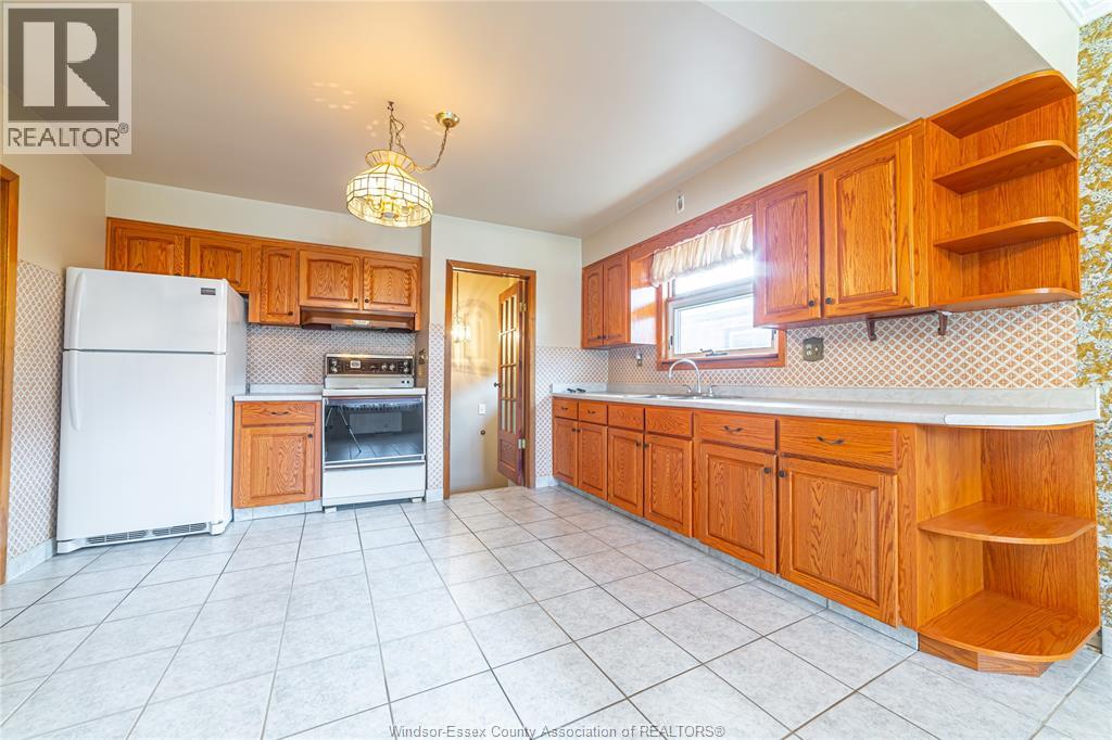 2666 Jos St. Louis Property Photo 8