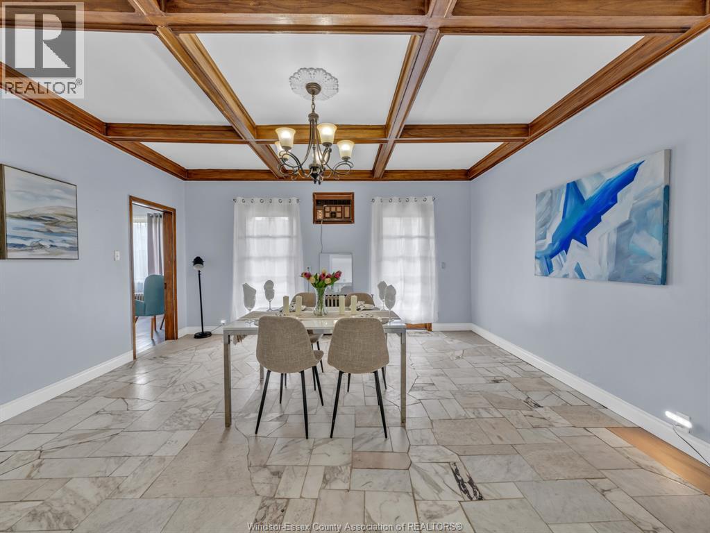 677 Marentette Unit# Main Property Photo 6