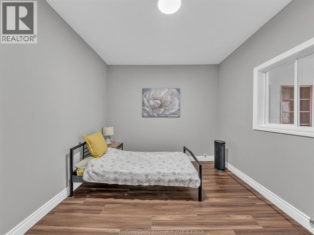 677 Marentette Unit# Main Property Photo 16