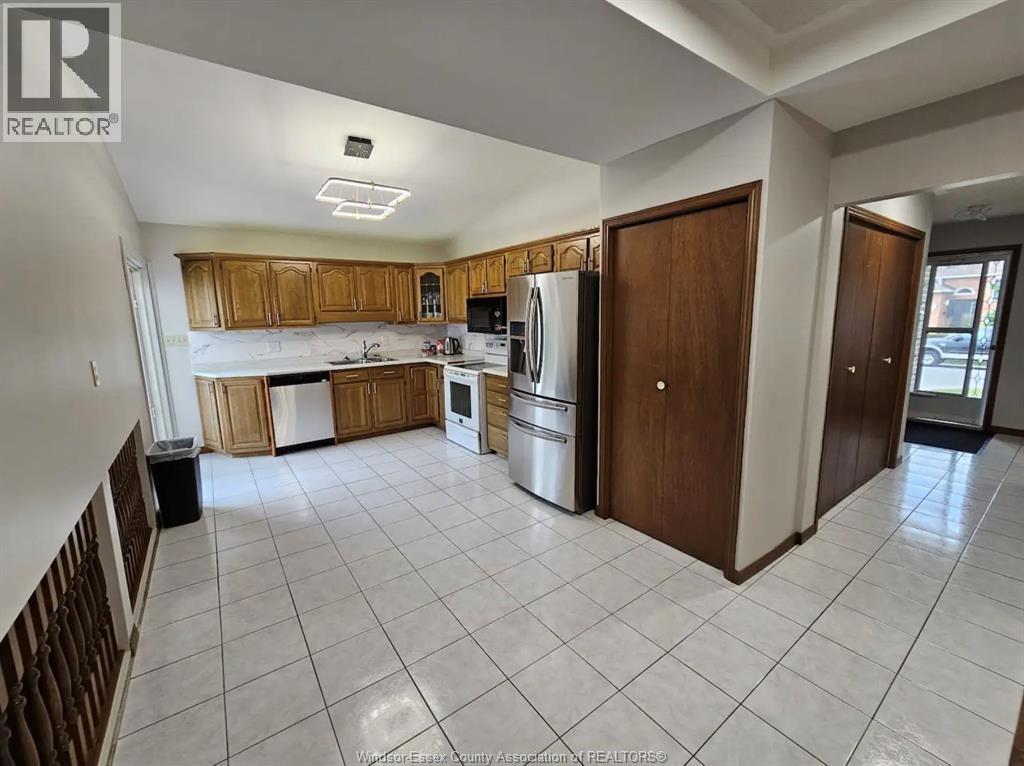 1237 Kenwick Way Property Photo 5