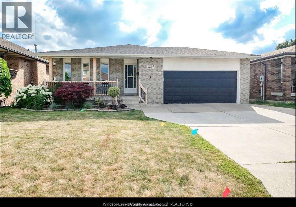 1237 Kenwick Way Property Photo 19