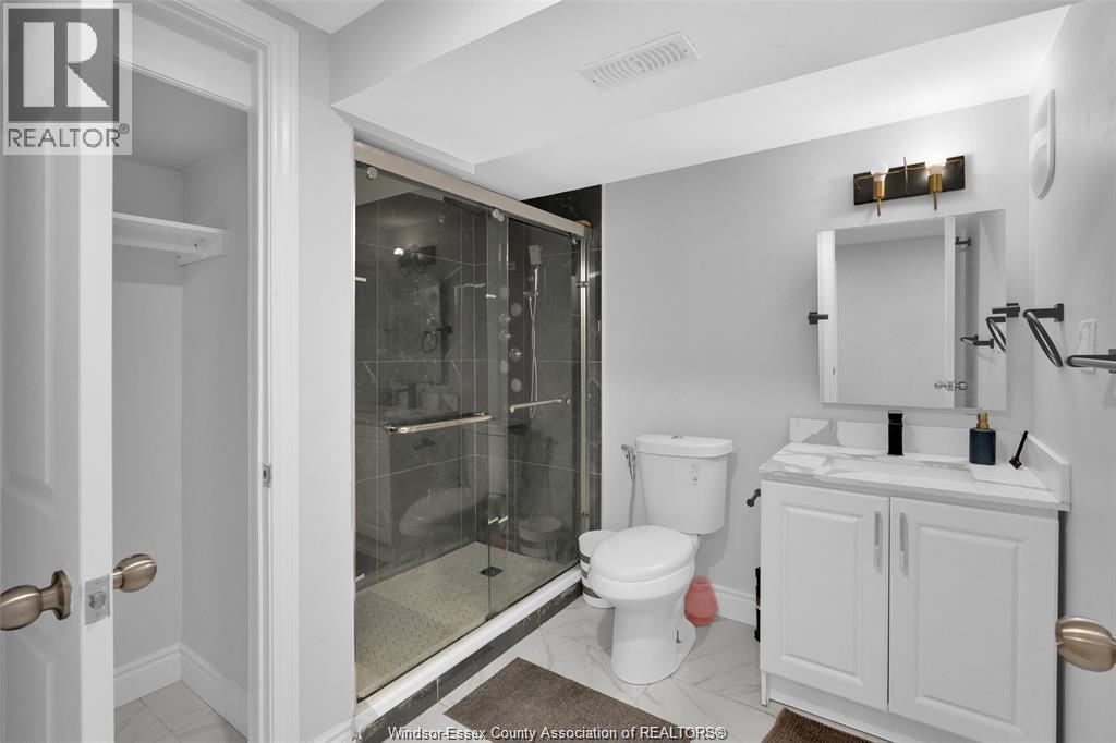 1616 Burwell Court Property Photo 7