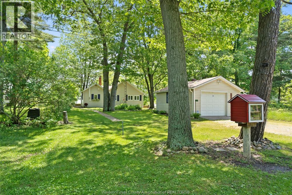 17520 Lakeshore Road Property Photo 1
