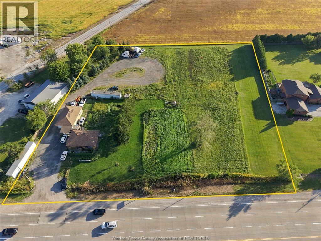 5255 Highway 3 Property Photo 1