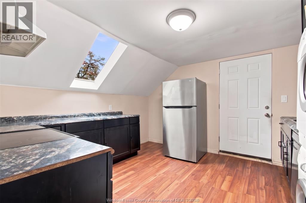 377 Parent Property Photo 25