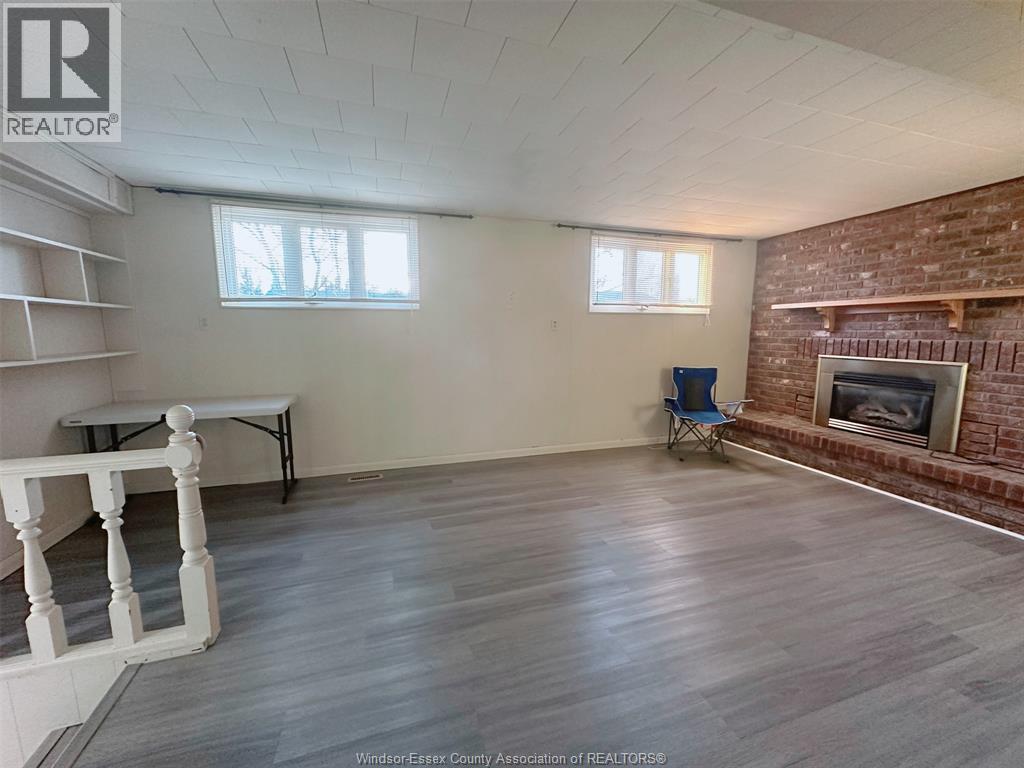 3240 Askin Avenue Unit# Lower Property Photo 2