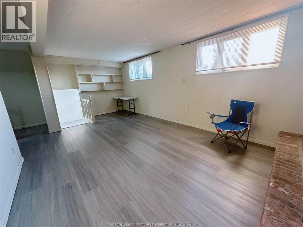 3240 Askin Avenue Unit# Lower Property Photo 3