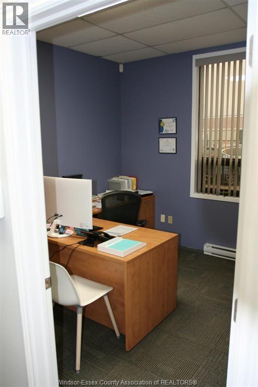 60 Vanedward Drive Unit# 2 Property Photo 16