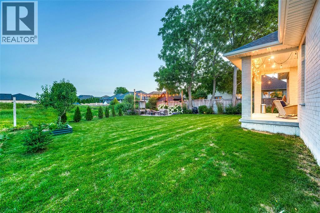 1035 Bratanek Boulevard Property Photo 3