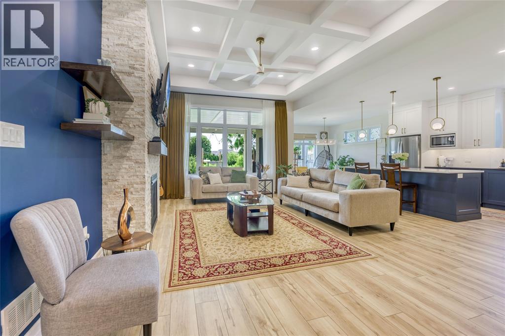 1035 Bratanek Boulevard Property Photo 13